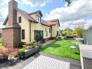 Photo 22- click for photo gallery